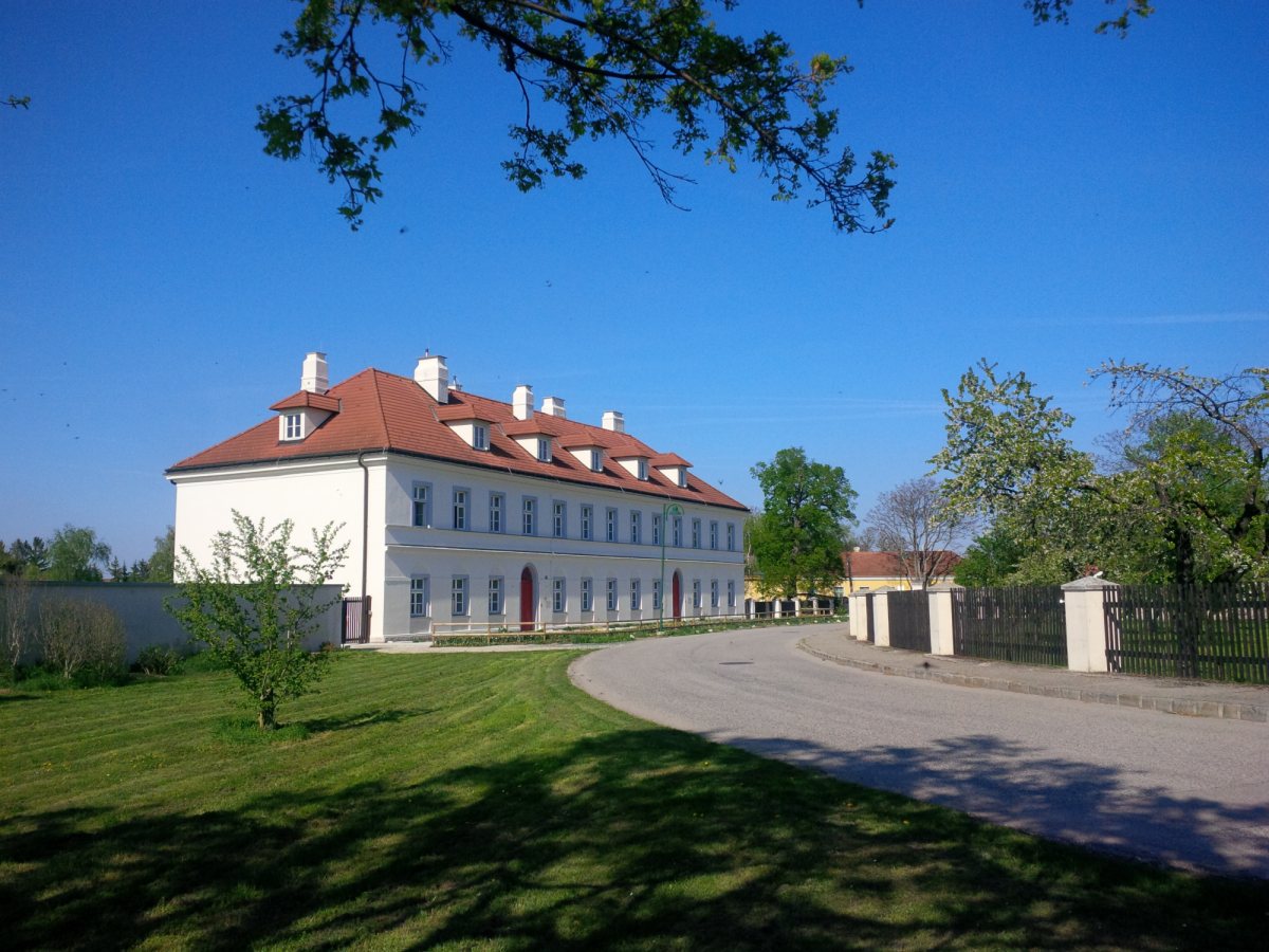 Das Schulgebäude der Schola Thomas Morus in Trumau